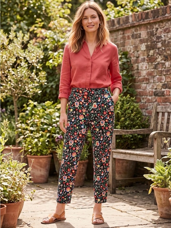 Boden Pants - Boden Women’s Danby Pull On Straight Leg High Rise Black Floral Rainbow